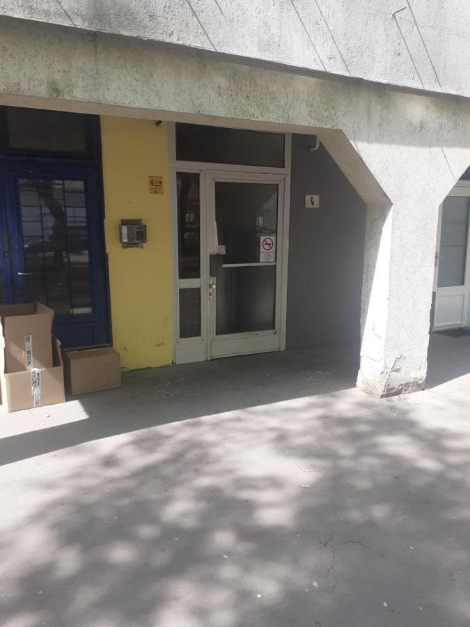 Jokai Apartman Bekescsaba Exterior photo